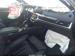 بی ئێم دەبڵیو سیریەس 5